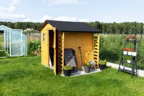 Abri de jardin de moins de 5m2