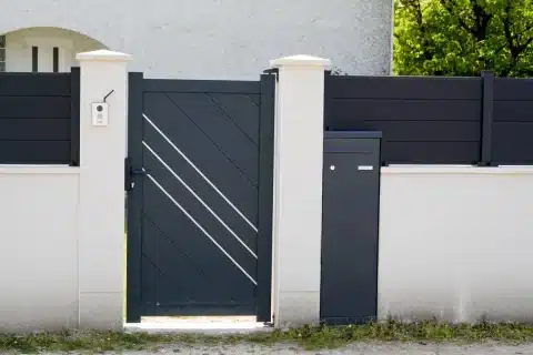 Portillon en aluminium