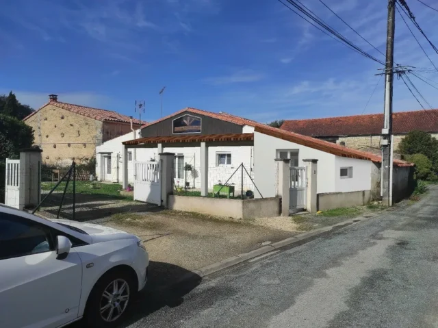 permis de construire à Les Essards (17)